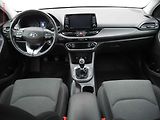 Hyundai i30 (2022) 1.5T-GDi, 2.maj,ČR, servis - náhled 8