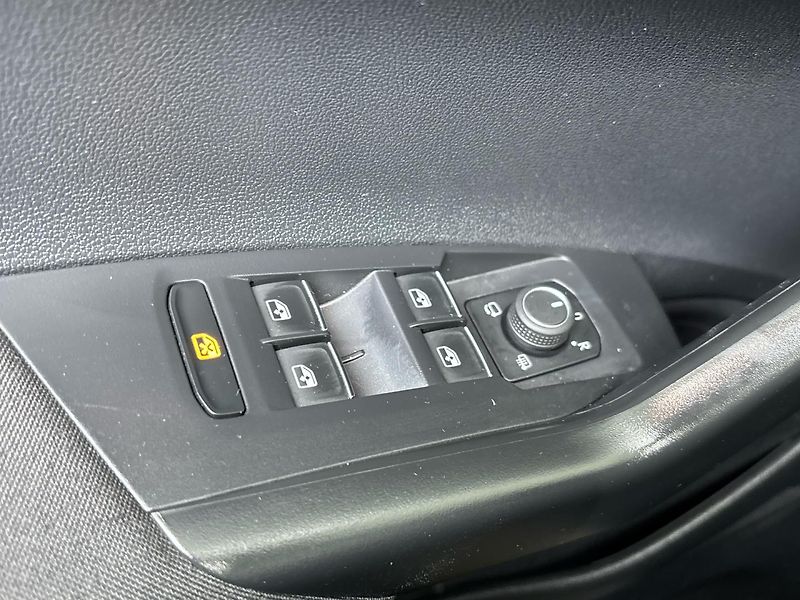 Volkswagen Taigo Style DSG - fotka 21 z 27