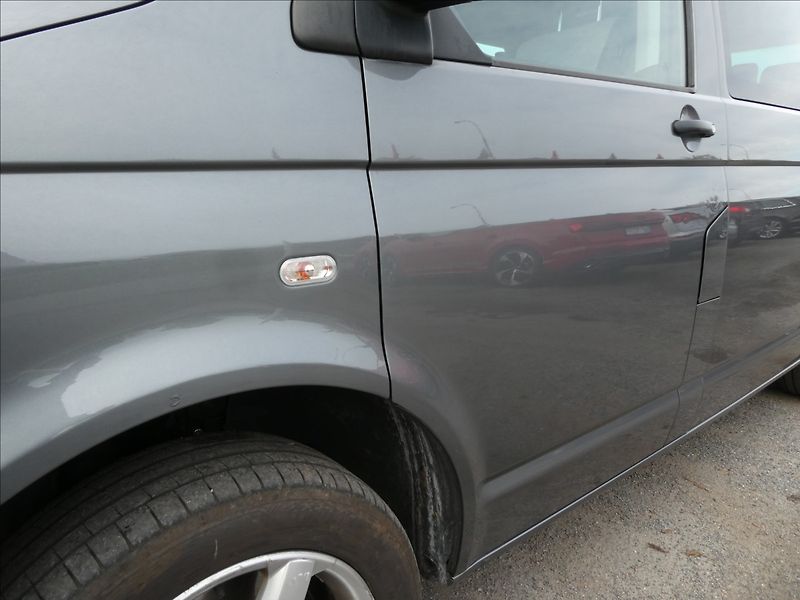 Volkswagen Multivan 2,0 TDi103kW 4x4 serviska,závě - fotka 13 z 37