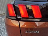 Peugeot 3008 1,2 i ALLURE DPH 1.maj původČR - náhled 15
