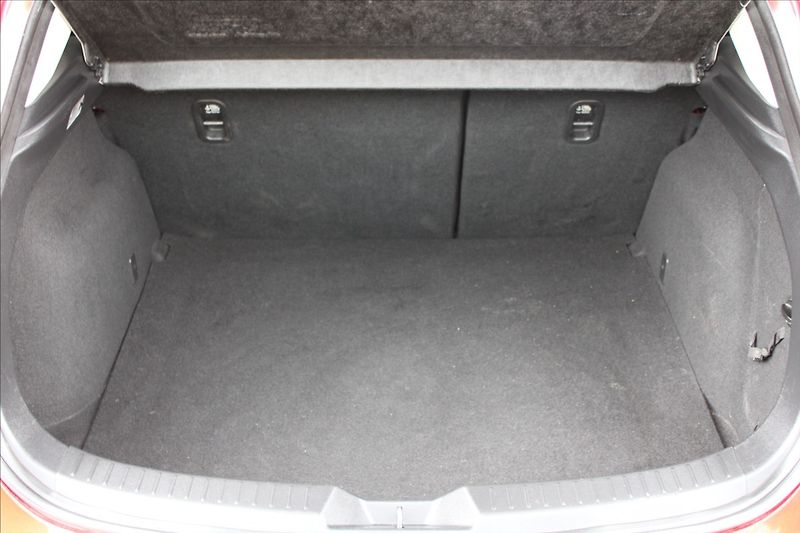 Mazda 3 2,0 SKYACTIV-G  VÝHŘEVY - fotka 22 z 25