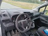 Opel Combo 1.2T - náhled 26