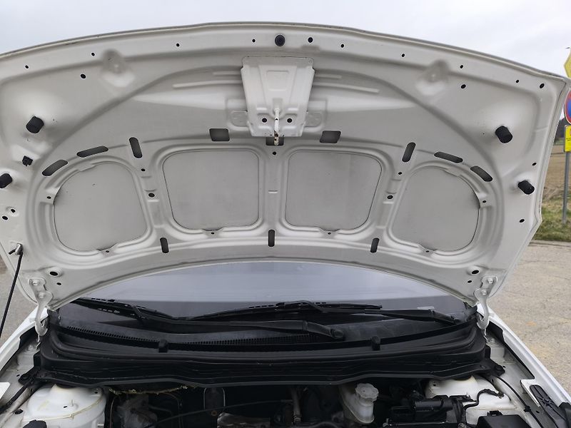 Hyundai i20 1.3 DOLOŽENÉ KM.PRVNÍ MAJ. - fotka 25 z 25