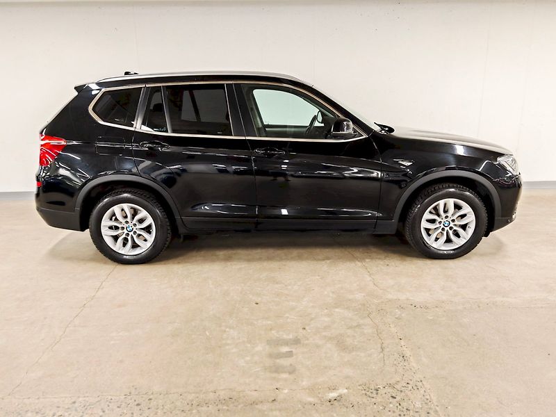 BMW X3 (2016) 2.0 D 140 kW XDRIVE - fotka 23 z 28