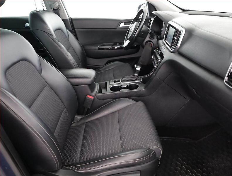 Kia Sportage (2020) 1.6 CRDi, Automat, Serv.kniha - fotka 7 z 19