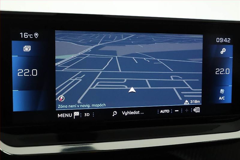 Peugeot 2008 (2020) GT Line 1.5 BlueHDi, Automat - fotka 14 z 18