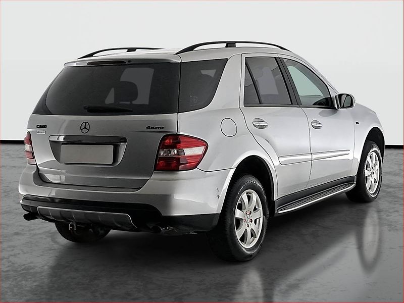 Mercedes-Benz Třídy M (2007) ML 280 CDI , 4X4, Automat - fotka 5 z 15