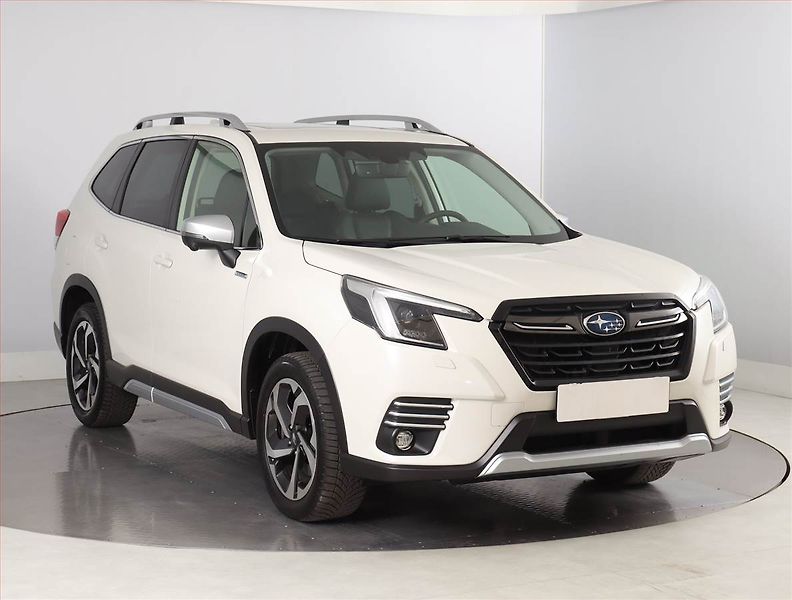 Subaru Forester (2023) 2.0 e-Boxer MHEV - fotka 1 z 29
