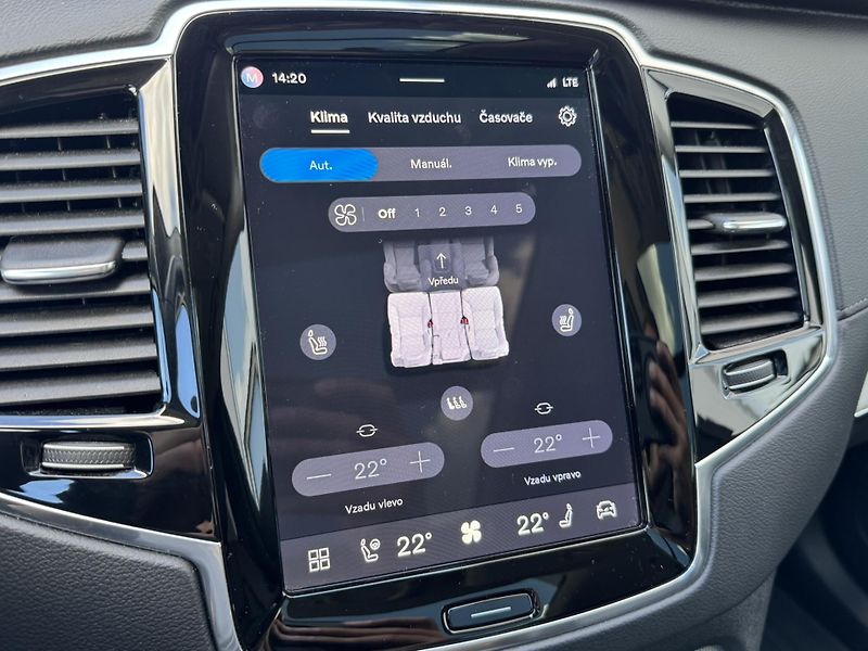Volvo XC90 T8 AWD / POLESTAR /REZERVACE - fotka 47 z 57
