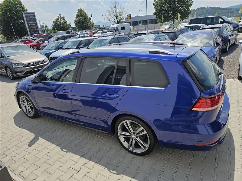 Volkswagen Golf 1,4TSi R-Line Webasto NAVI - fotka 9 z 43