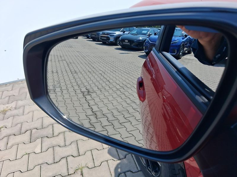 Toyota RAV4 2.5 HSD e-CVT AWD GR-Sport - fotka 24 z 24