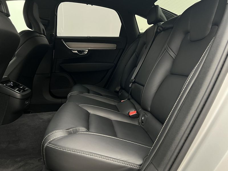 Volvo S90 B6 AWD R-Design - fotka 6 z 49