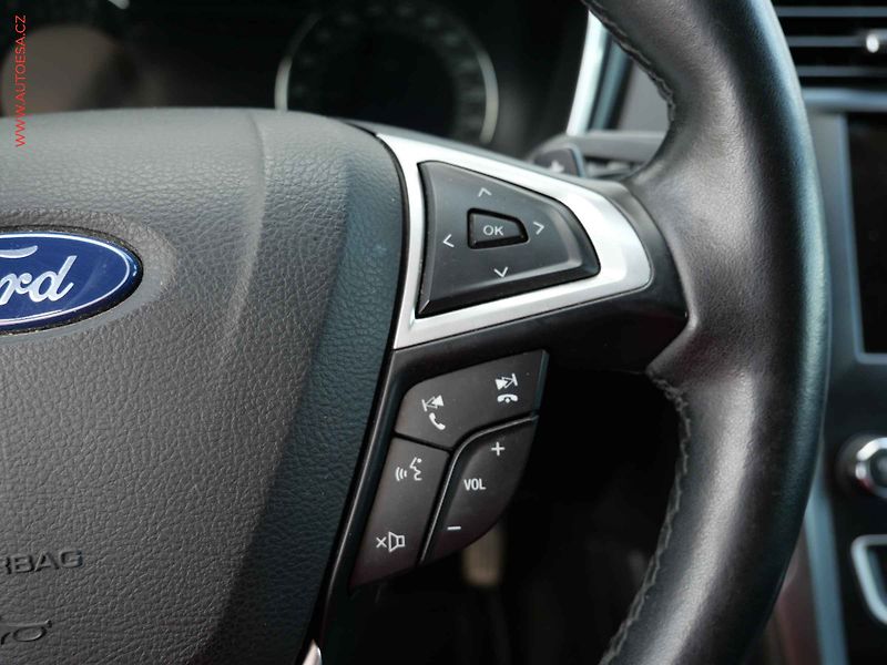 Ford Mondeo (2017) 2.0TDCi, AT, navi, park.asist - fotka 13 z 25