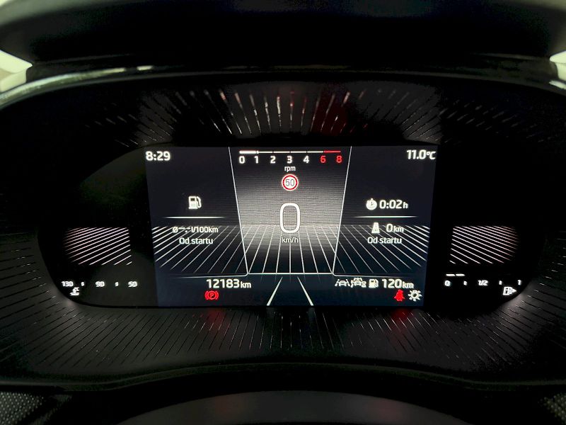 Škoda Fabia (2025) Selection 1.0 TSI / 70 kW M5 - fotka 9 z 25