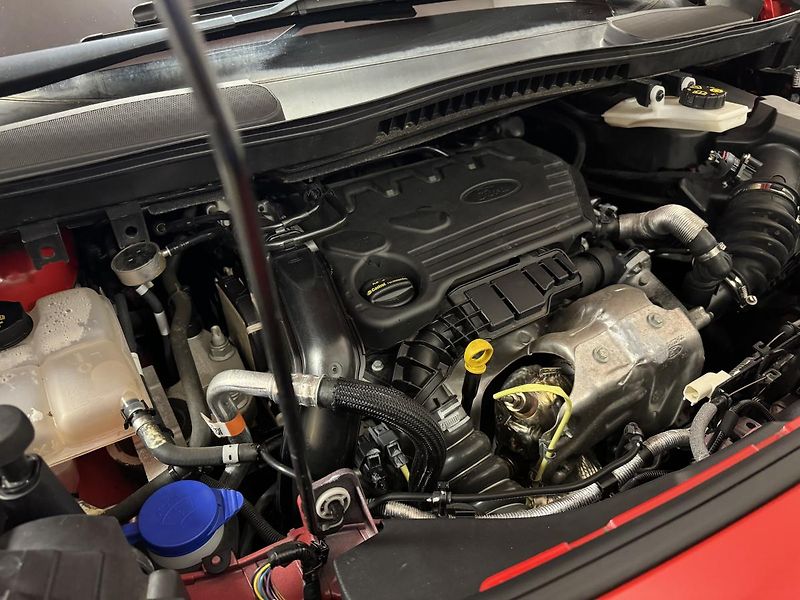 Ford Tourneo Connect (2020) Grand 1.5 TDCI TITANIUM PANORA - fotka 38 z 58