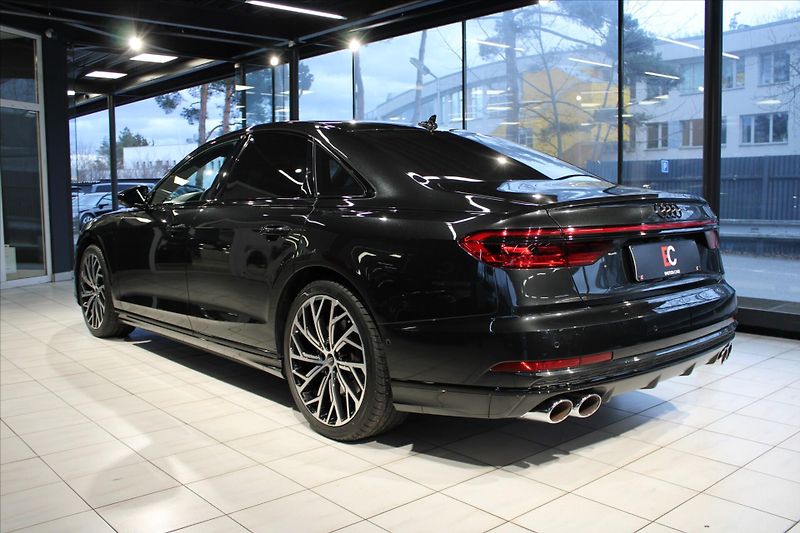 Audi S8 V8 TFSi 420kW quattro NezTop/P - fotka 4 z 38