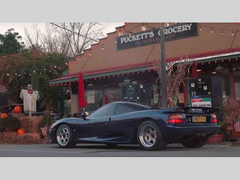 Jaguar XJR-15.