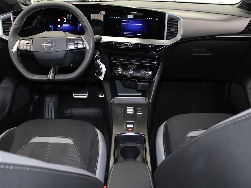Opel Mokka 1,2 T. 96kW AT GS-Line 11tkm. - fotka 8 z 23