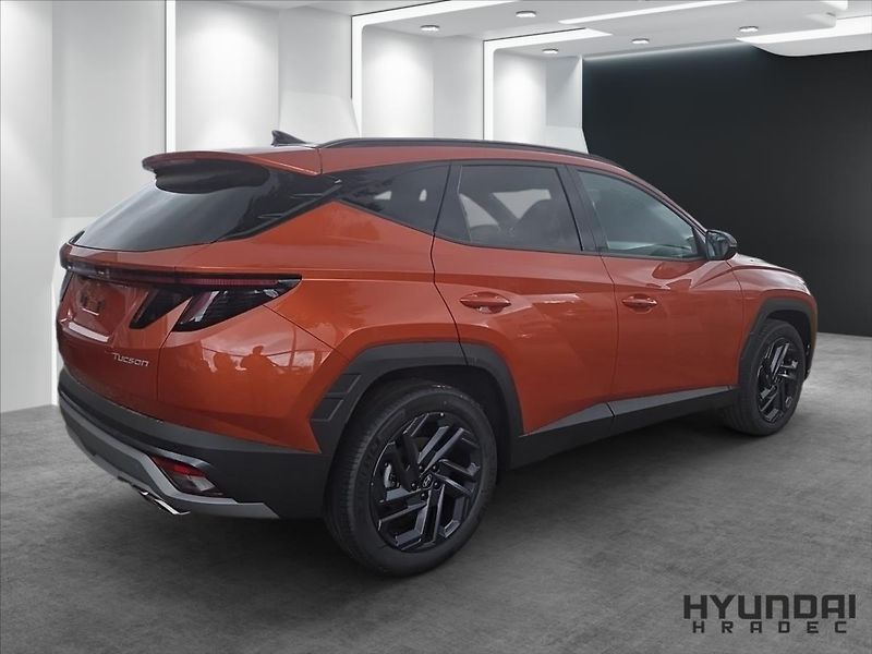 Hyundai Tucson 1,6  oranžová 1,6 TGDI Go Czec - fotka 3 z 12