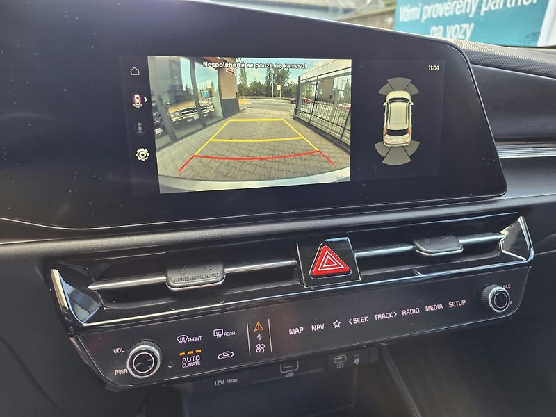 Kia Niro 1.6-HYBRID-V ZÁRUCE-NAVI-KŮŽE - fotka 14 z 26