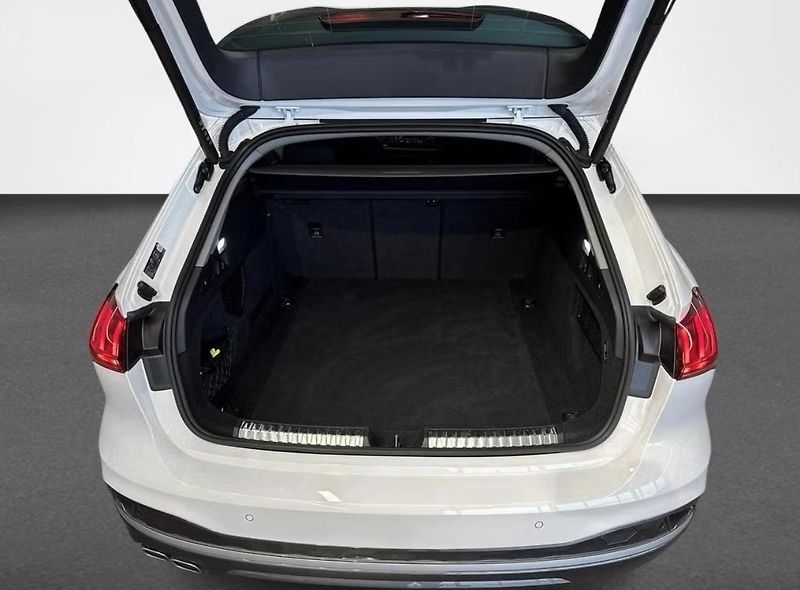 Audi A5 Avant 2.0 TDI Q 360k Tažné - fotka 17 z 17