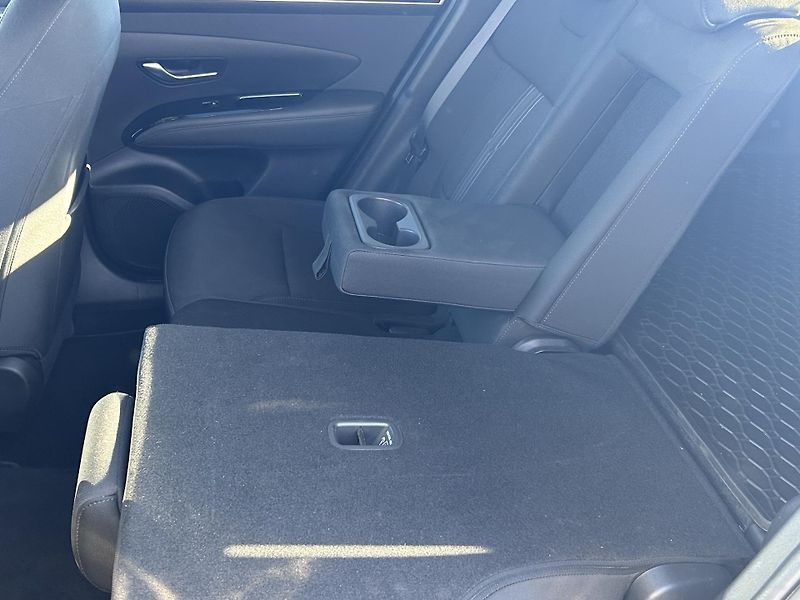 Hyundai Tucson 1.6 T-GDi Smart - fotka 20 z 38