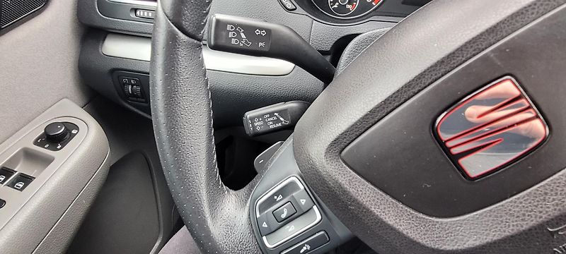 Seat Alhambra (2015) 2,0TDi 130kW Style - fotka 27 z 42