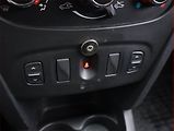 Dacia Sandero (2014) 1.2 16V, po STK, jezdí výborně - náhled 13