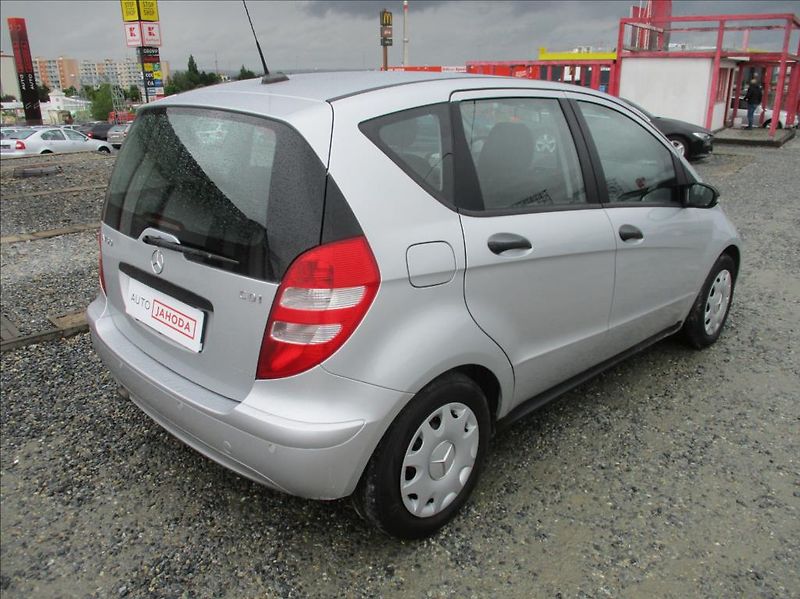 Mercedes-Benz Třídy A 2,0 160 CDI, klima, servis, - fotka 5 z 45
