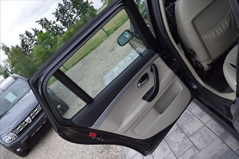 Saab 9-3 1,9 TID 110KW AUTOMAT 2XKOLA - fotka 28 z 47