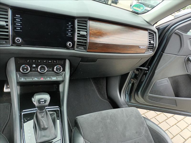 Škoda Kodiaq 2,0 TDI,140KW,4X4,SCOUT,TAŽNÉ, - fotka 13 z 48