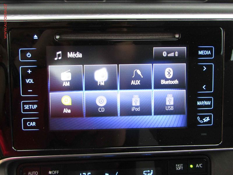 Toyota Auris (2019) 1.6VVT-i, ČR, Navi, autoAC - fotka 17 z 21