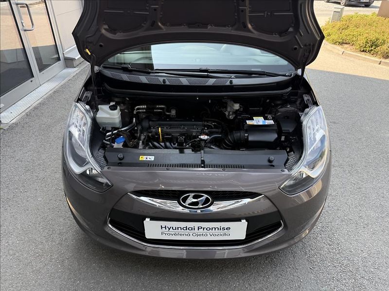 Hyundai ix20 1,4 i  Trikolor Essential - fotka 20 z 28