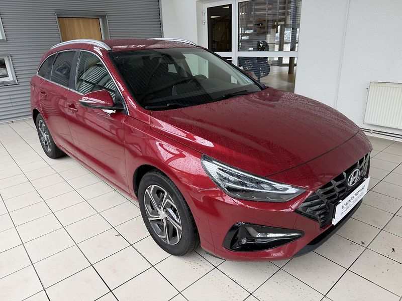 Hyundai i30 (2023) 1.0T-GDi 88kW SMART+NAVI - fotka 3 z 21