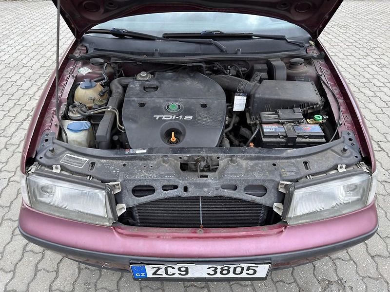 Škoda Octavia 1.9 TDI 66 kW klima - fotka 12 z 16
