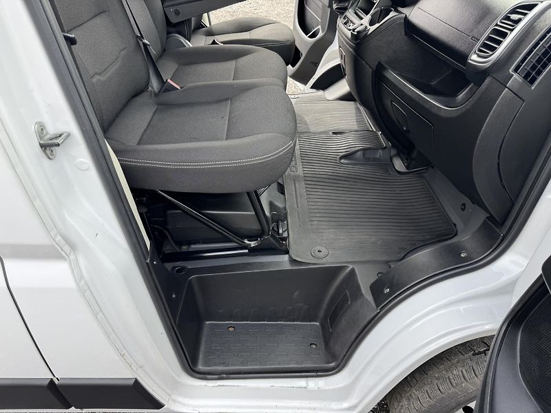 Fiat Ducato L1H1,103kw,9míst,2x klima,DPH - fotka 21 z 37