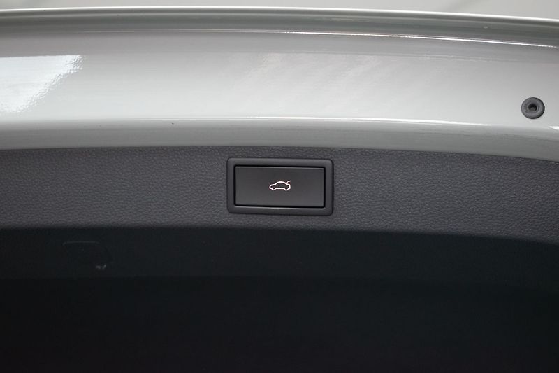 Škoda Karoq 2.0TDI*REZERVACE* - fotka 42 z 44
