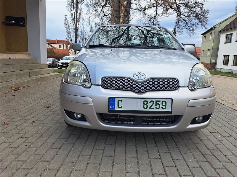 Toyota Yaris 1,4 D-4D - fotka 14 z 39