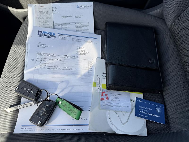Volkswagen Golf Sportsvan 1.2 TSI KLIMA SERVISKA 2X KOLA - fotka 30 z 44