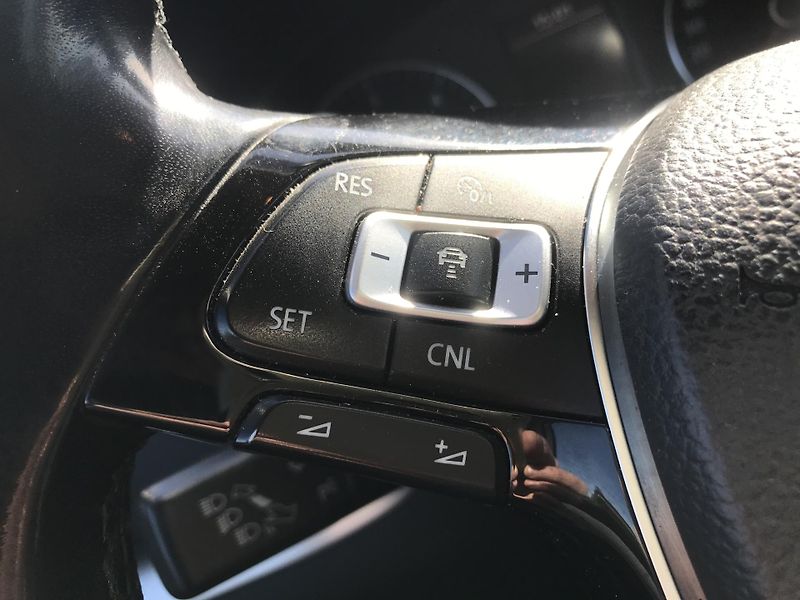 Volkswagen Sharan  2.0 TDI 110 KW,DSG,NAVI,5-MÍS - fotka 18 z 19