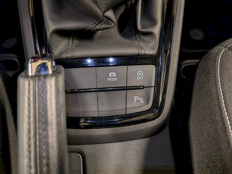 Škoda Kamiq (2025) 1.0 TSI 85 kW Monte Carlo - fotka 19 z 29
