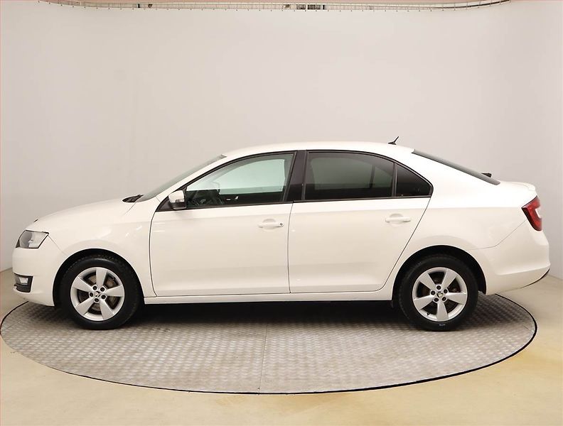 Škoda Rapid (2018) 1.4 TSI, Automat, Tempomat - fotka 3 z 18