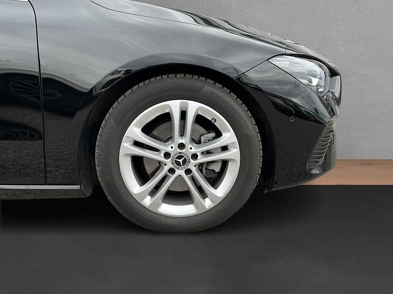 Mercedes-Benz CLA Třída 200 d kupé Progressive L - fotka 9 z 21