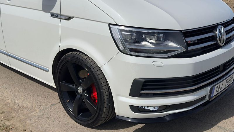Volkswagen Multivan (2016) - fotka 4 z 13