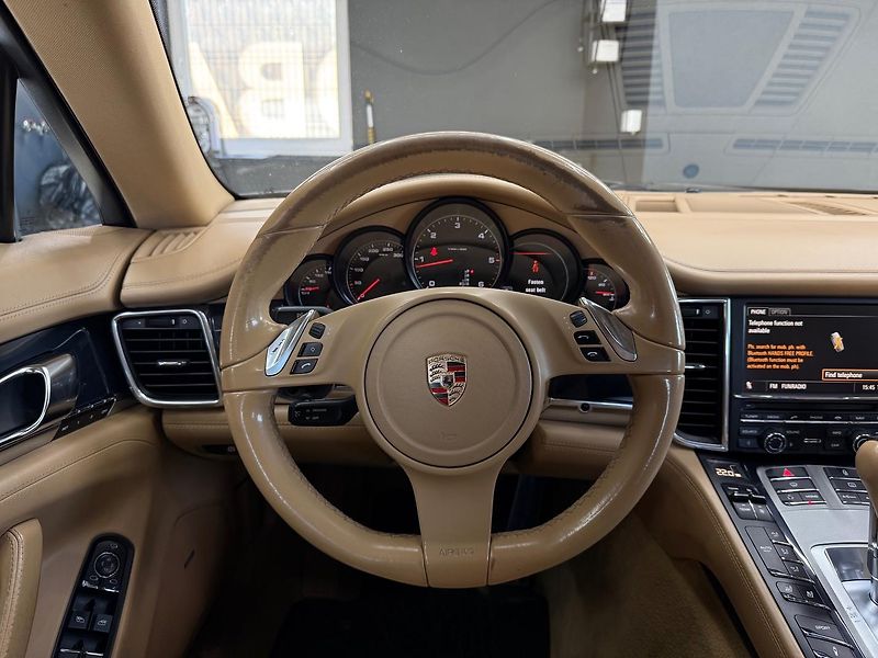 Porsche Panamera (2012) Porsche Panamera 3.0 Diesel Ti - fotka 19 z 31