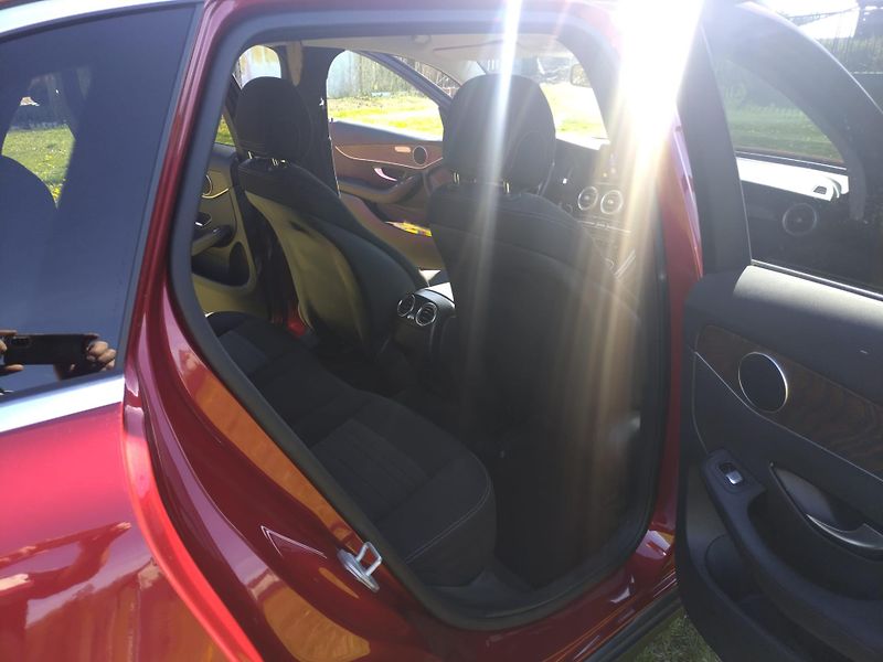 Mercedes-Benz GLC (2015) 220 d 4Matic - fotka 8 z 15