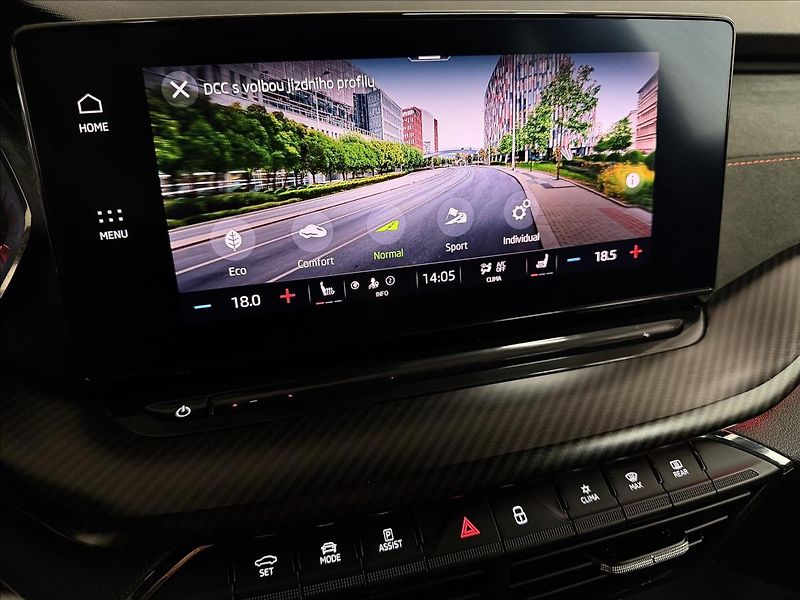 Škoda Octavia 2.0TDI 147kW DCC PANO RS PLUS - fotka 27 z 53