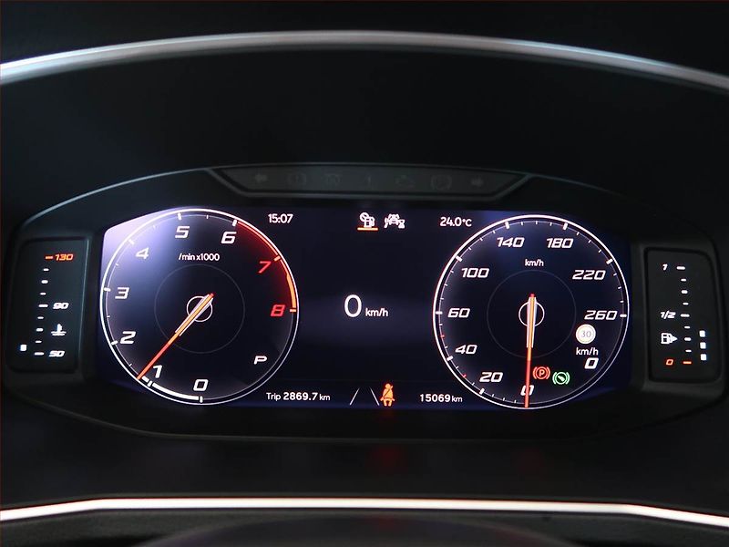 Seat Tarraco (2023) FR 1.5 TSI - fotka 11 z 18