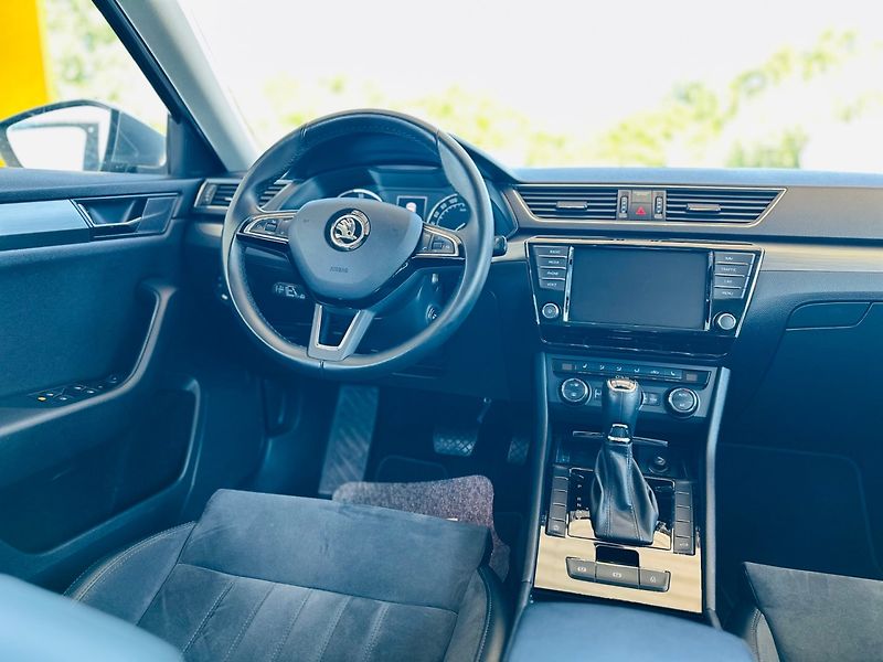 Škoda Superb (2017) 2.0TDi APP, ACC, NOVÉ ROZVODY - fotka 7 z 15