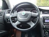 Škoda Superb (2011) 1.6 TDI 77kW - náhled 16